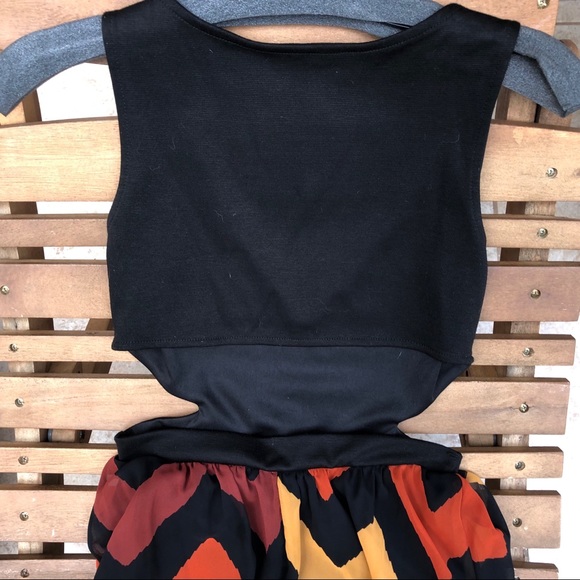 High/Low Chevron Dress - Picture 3 of 6